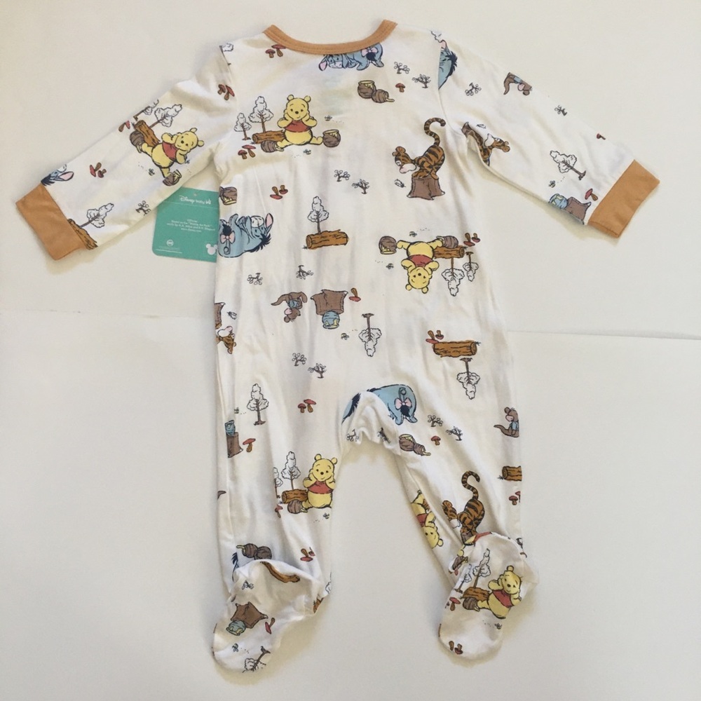 Winnie the Pooh (3-6M) Infant One-Piece Footed Sleeper Zips NEW Disney Baby